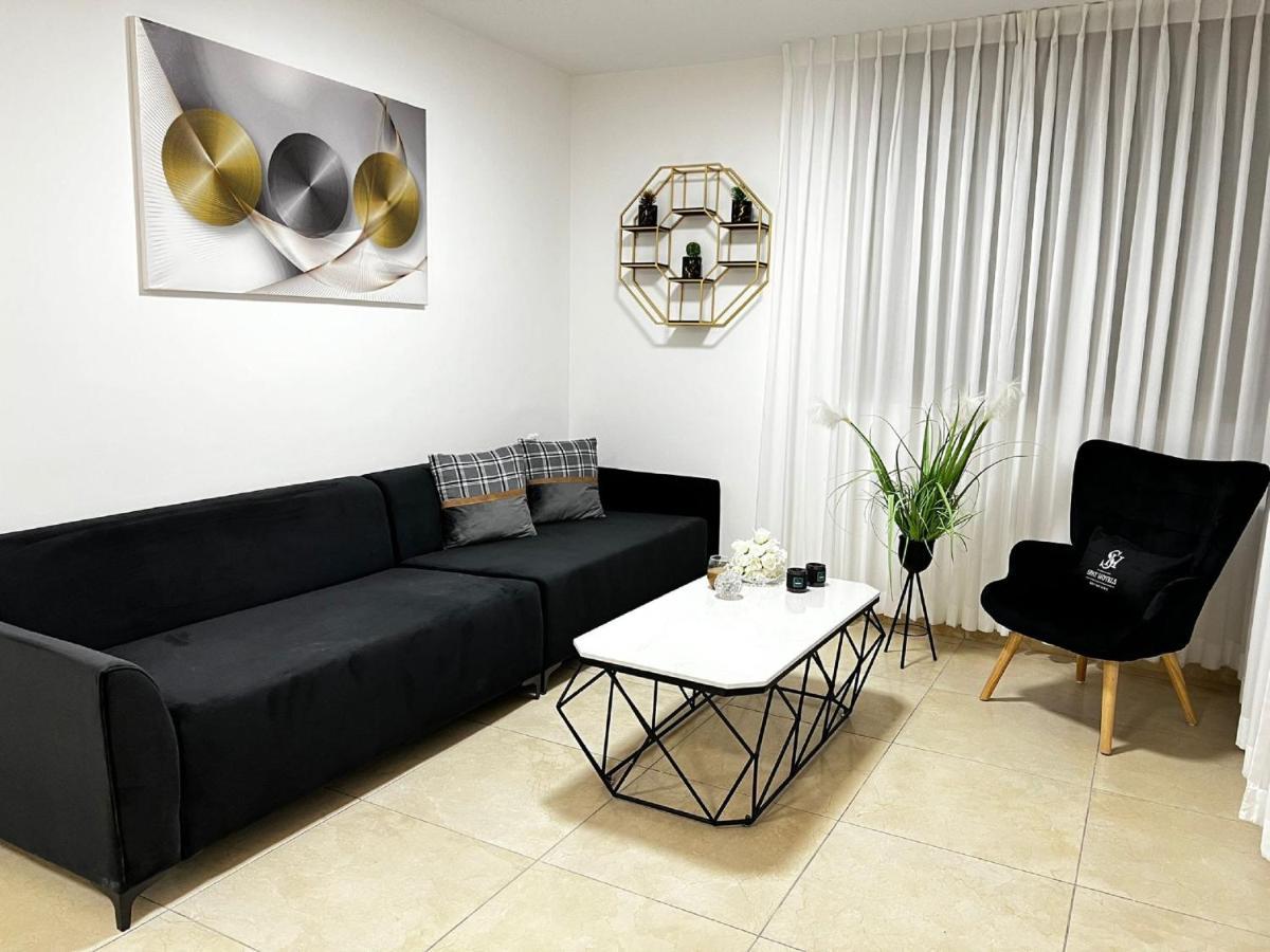 Spat Vip Apartment Бат-Ям Екстер'єр фото