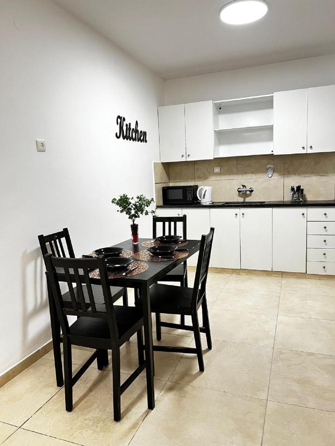 Spat Vip Apartment Бат-Ям Екстер'єр фото