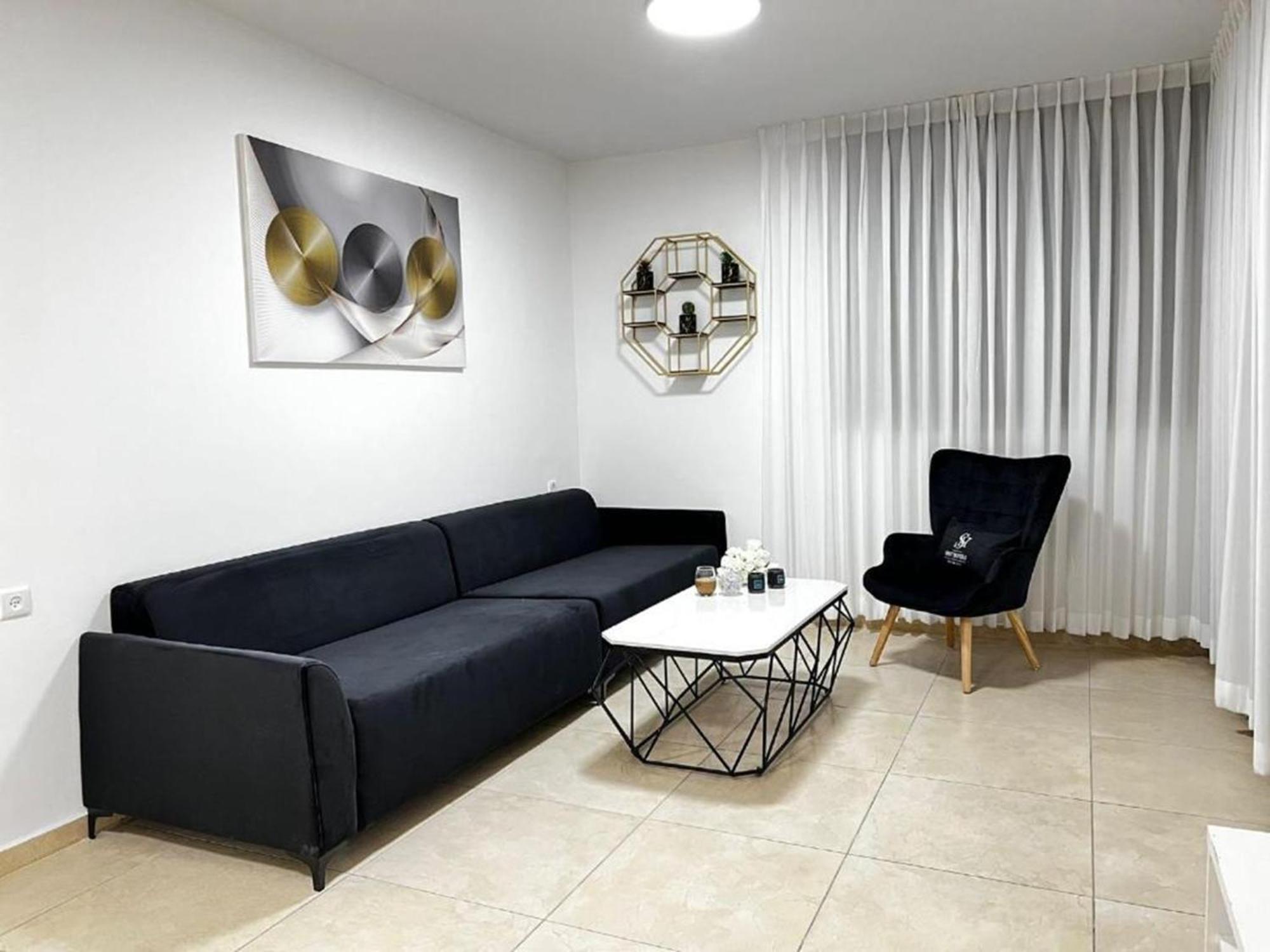 Spat Vip Apartment Бат-Ям Екстер'єр фото